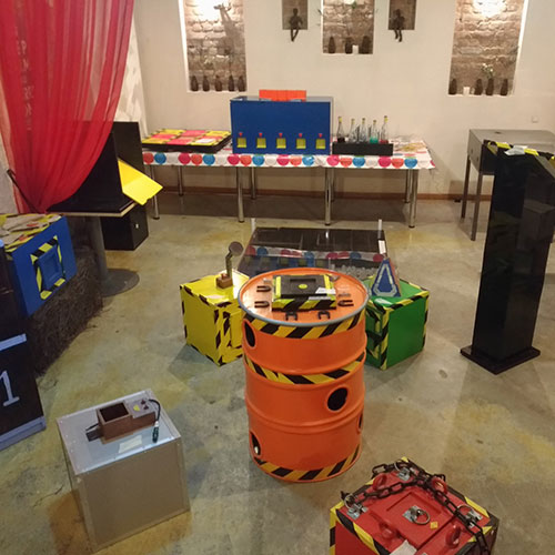 Escape Room — Kvesta istaba jūsu izvēlētā vietā Escape Room iekštelpās
